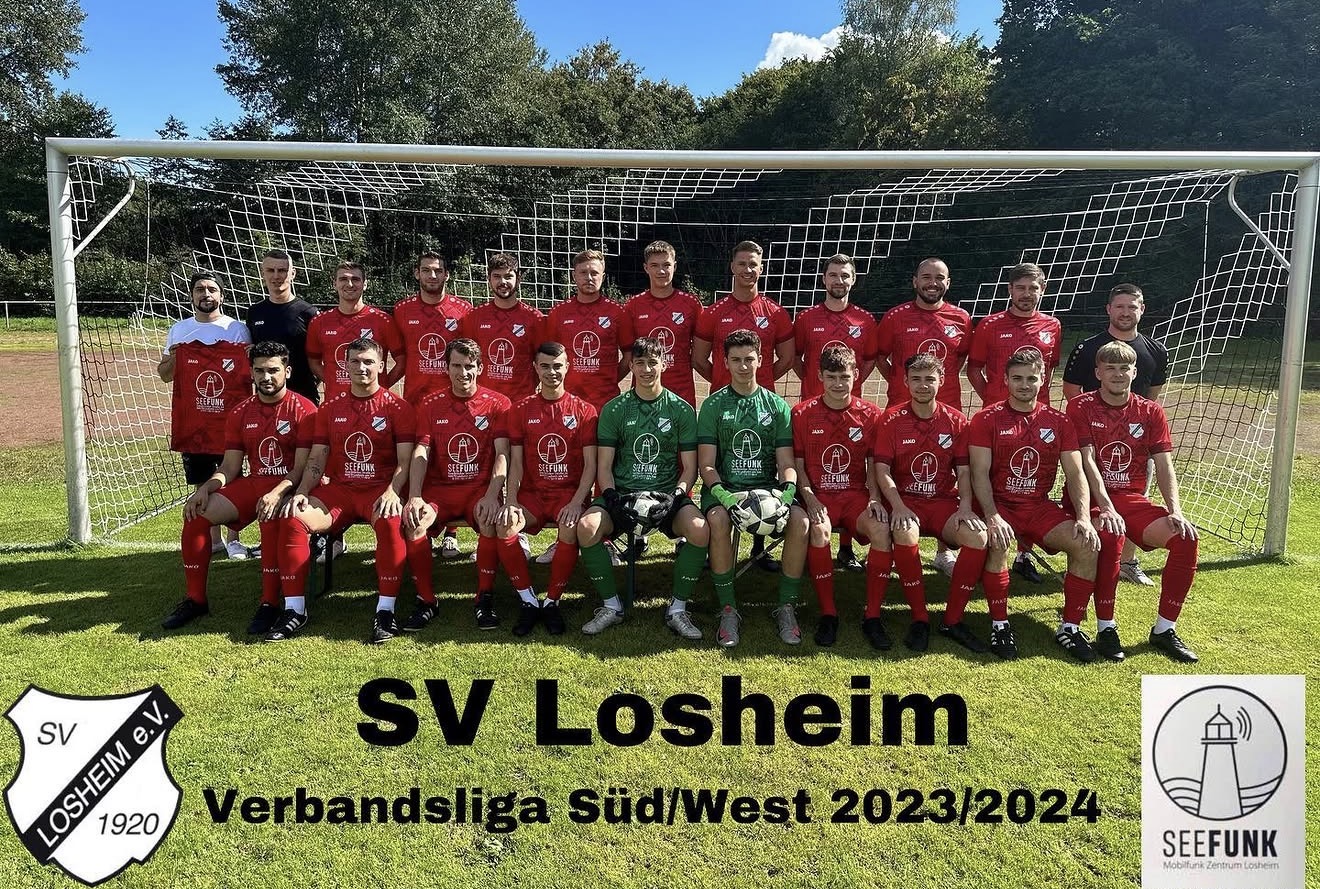 Mannschaftsfoto der ersten Fußballmannschaft des SV Losheim